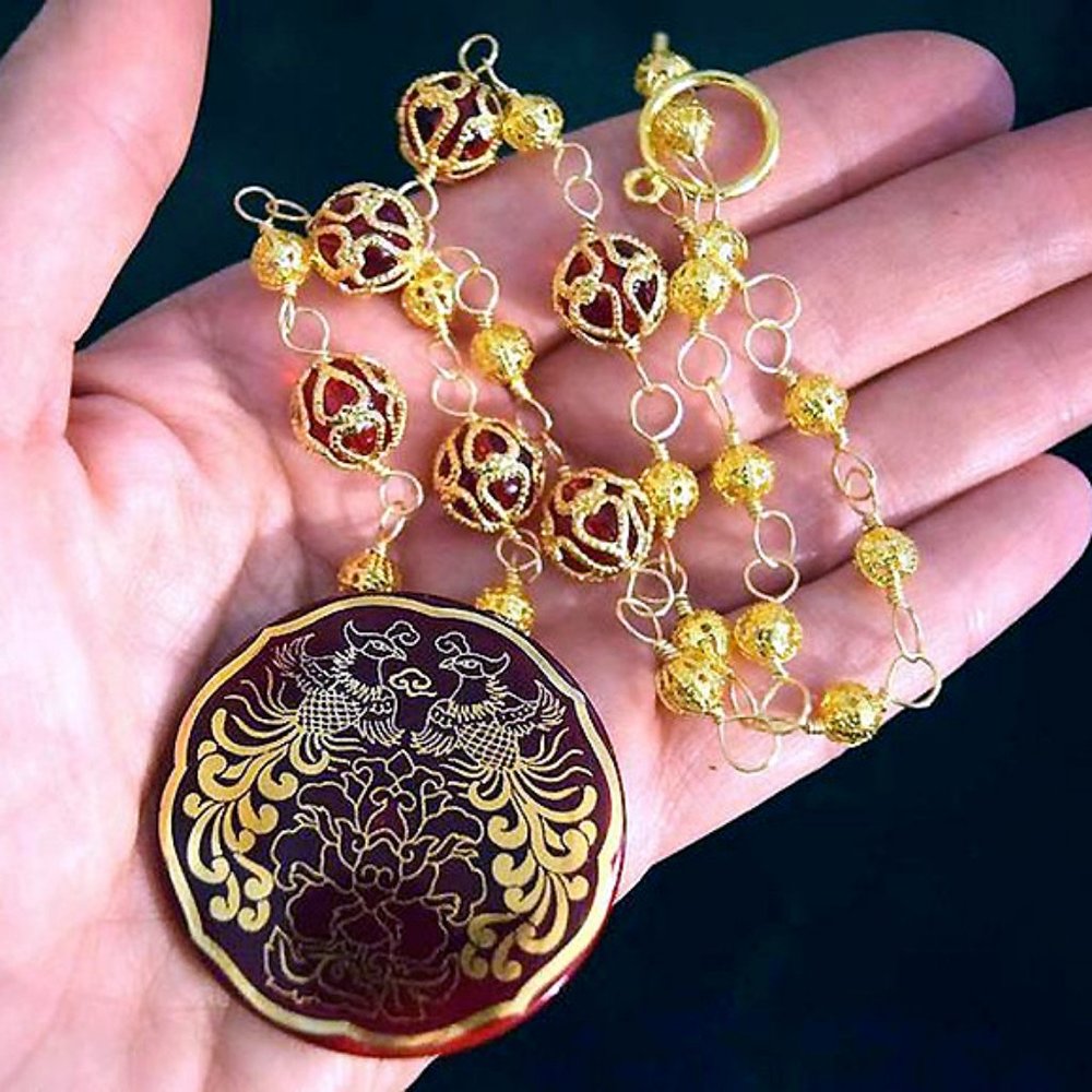 Rare Vintage Satsuma Motif Czech Glass Necklace